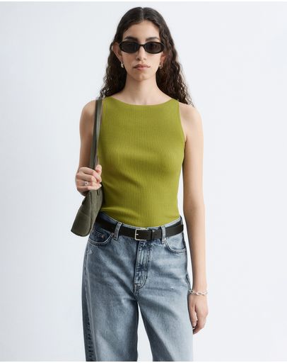 Chartreuse
