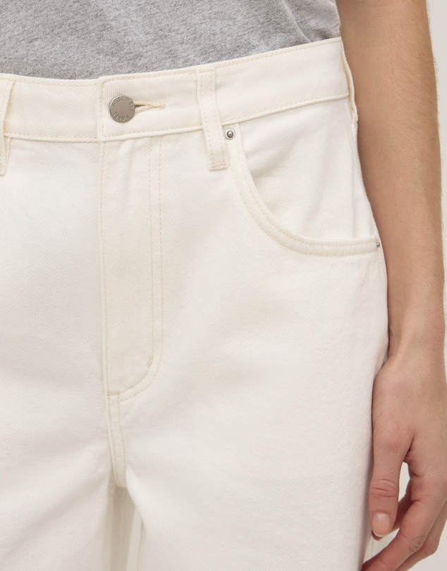 Assembly Label - Low Curve Mid Rise Jeans
