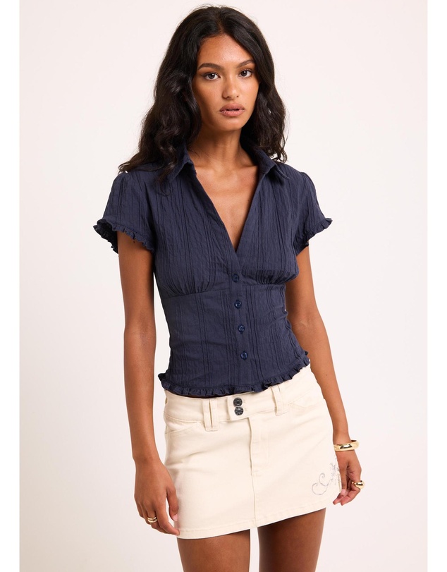 Alice In The Eve - Bryn Ruffle Shirt