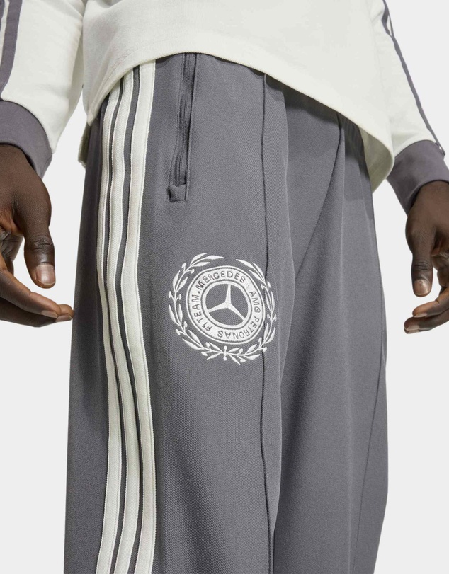 adidas Performance - MERCEDES - AMG PETRONAS FORMULA 1 TEAM SILVER ARROWS ICON TRACK PANT MEN Mens