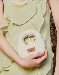 Ozwear Connection Uggs - Ugg Momo Pendant