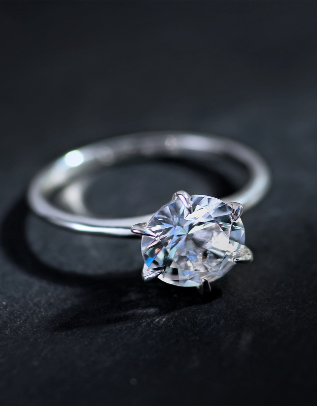 Elli Jewelry - Crystal Engagement Ring in 925 Silver