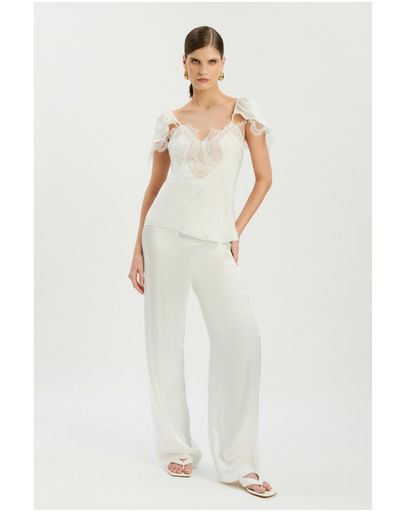 110601 ORCHID WHT
