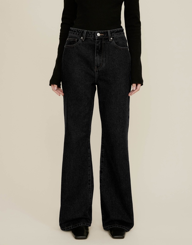 The Fated - Flare Jeans