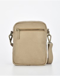 Cobb & Co - Booral Soft Leather Crossbody