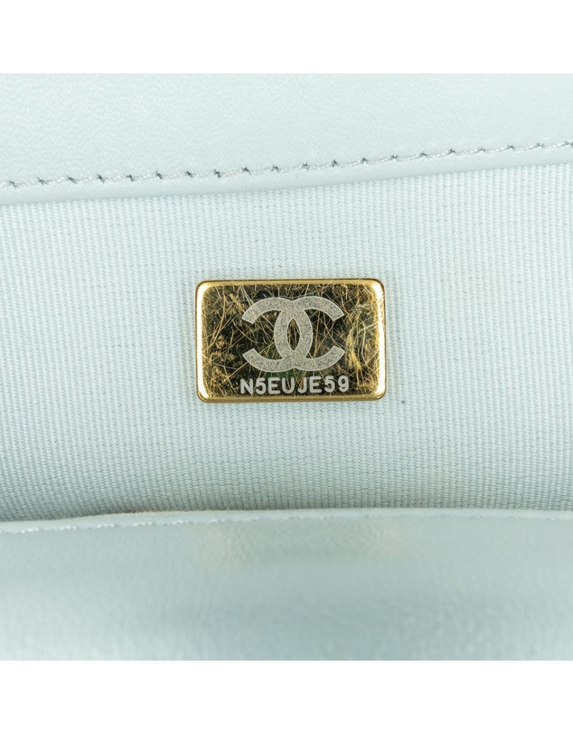 Pre-Loved by Azura Reborn - Pre-Loved chanel Leather Shoulder Bag with Chain Detail and Quilted Design