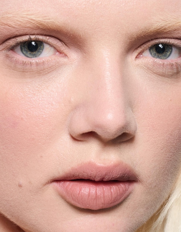 MAC - Powder Kiss Lip + Cheek Mousse