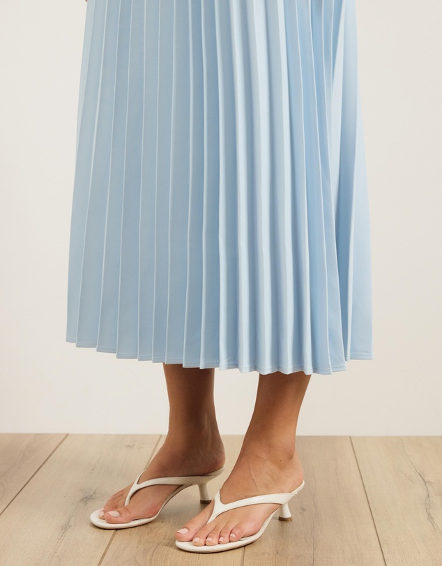 Atmos&Here - Evie Pleated Midi Skirt