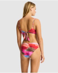 Sea Level Australia - Cabo Sporty Mid Pant