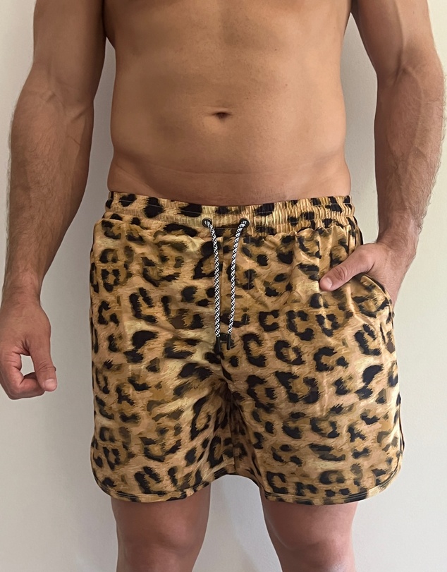 DUKiES - Leo Short
