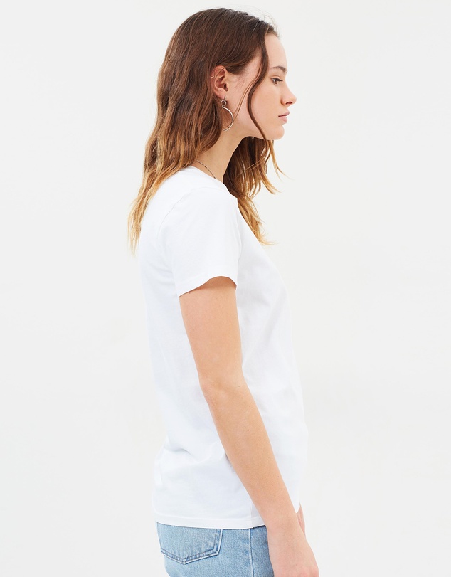 Levi's - The Perfect Tee