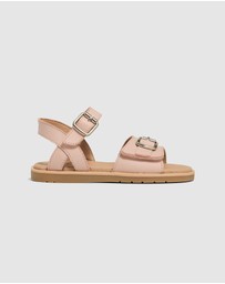 Pretty Brave - PIPER Soft Pink