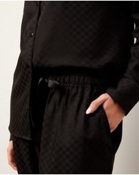 Wanderluxe Sleepwear - The Ash Pyjama Set
