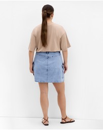 City Chic - Plus size Carla Cargo Denim Skirt - mid wash