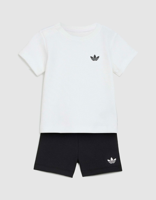 adidas Originals - Regular Waffle Shorts and T-Shirt Set - Babies-Kids
