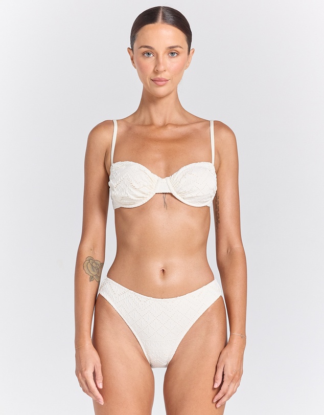 Poolside Paradiso - Sundream Tropics Bikini Bottom - Pearl