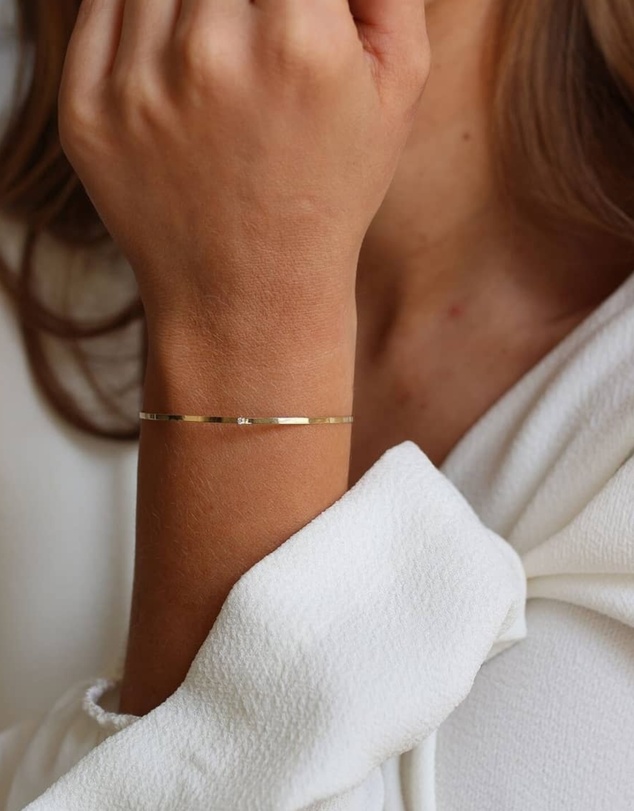 Luna Rae - Solid Gold - Horizon Bangle