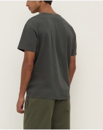Assembly Label - Oli Tee