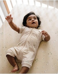 Kynd Baby - Fitted Cot Sheet in Sheep
