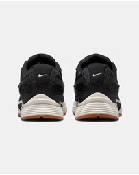 Nike - Nike V5 RNR - Men's