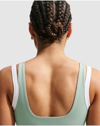 Nike - One Light-Support Sports Bra