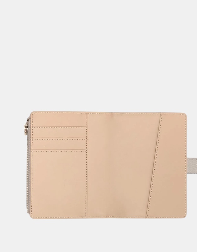 GUESS - Emelie Passport Case