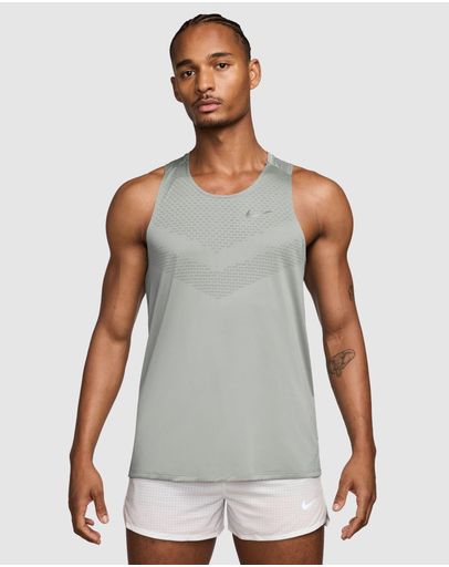 Grey Fog & Reflective Silver