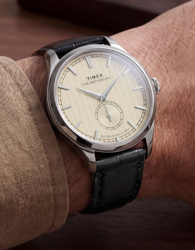 TIMEX - Waterbury Classic 39mm Crocodile Grain Leather Strap Watch
