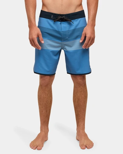 Quiksilver - Mens Surfsilk Scallop 18