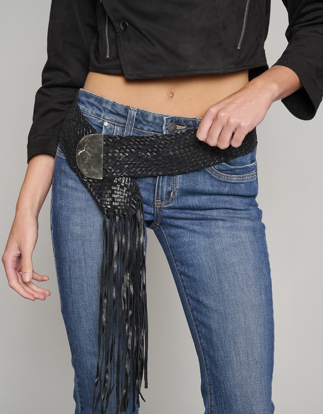 Love and Nostalgia - Killer Low Rise Bootleg Jean - Nasty Girl Wash