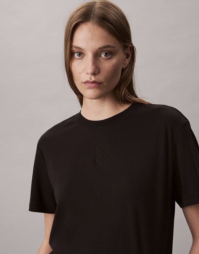 Calvin Klein - Supima Cotton Emblem Logo Graphic Classic T-Shirt
