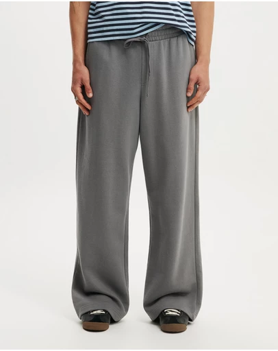 Cotton On - Super Baggy Track Pant