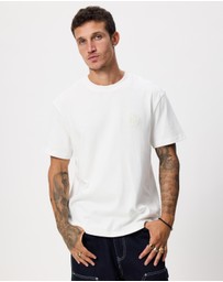 Deus Ex Machina - Pill Logo Tee