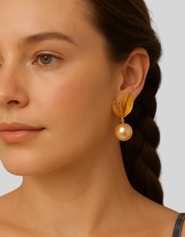 KAJA Clothing - Maple Leaf Pearl Earrings