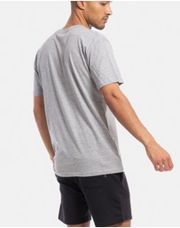 Xander - Athletique Tee
