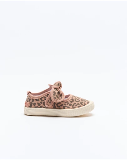 Walnut Melbourne - Millie Canvas
