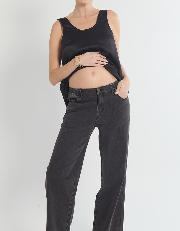 Soon Maternity - Relaxed Wide Leg Jeans