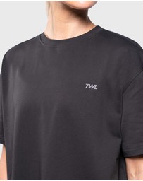 TWL - Lifestyle Boyfriend T-Shirt