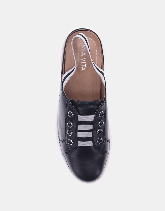 Mia Vita - Bugsy Slip-On - Black
