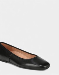 Vionic - Orinda Ballet Flat - Black Nappa