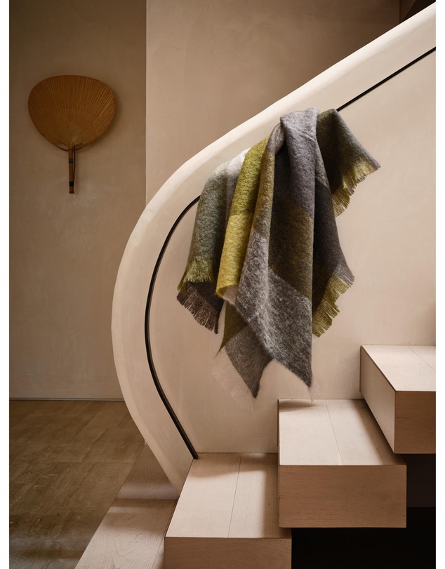 St Albans - Mohair Throw Otway