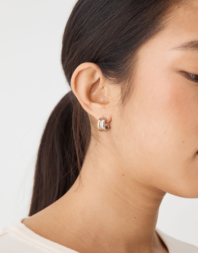 Forcast - Vera Huggies Earrings