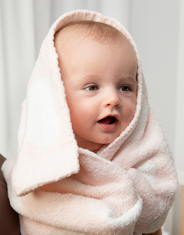 Living Textiles - Chenille Blanket - Pink Hearts