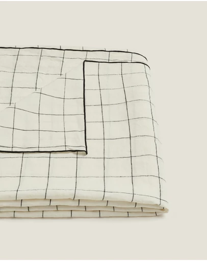 Carlotta + Gee - 100% Linen Tablecloth