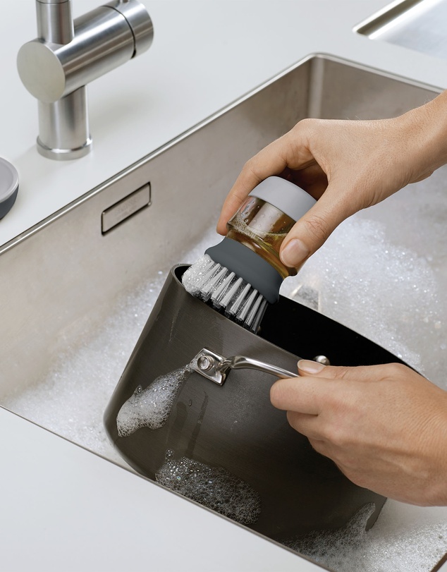 Joseph Joseph - Palm Scrub Soap Dispensing Washing-Up Brush with Storage Stand (Grey)