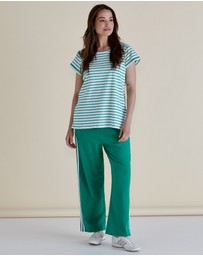 Betty Basics - Caia Crew Tee