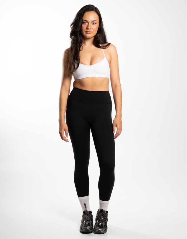 Active Basics - Halter Crop