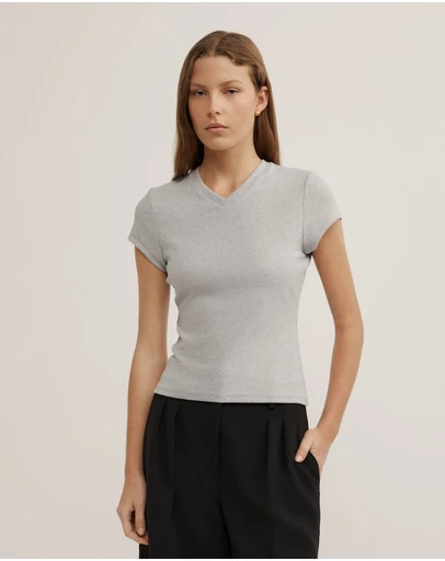 Witchery - High V T-shirt
