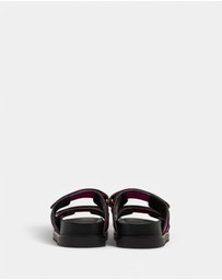 GUESS - Fabulon Chunky Slide Sandals