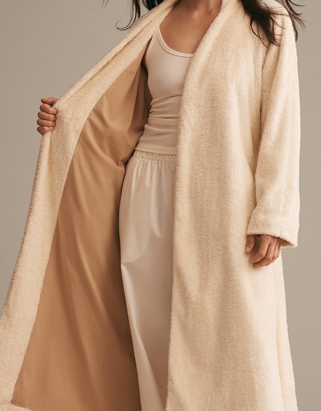 Resting - Cosy Fleece Winnie Robe